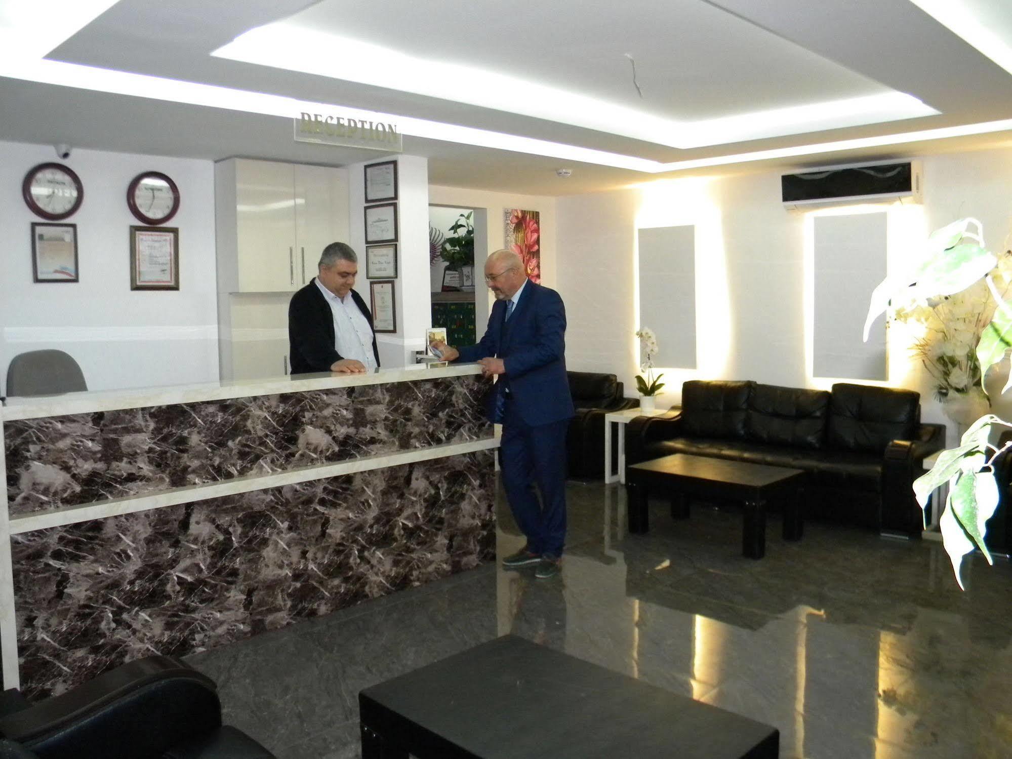 Sava Hotel Анталия Екстериор снимка